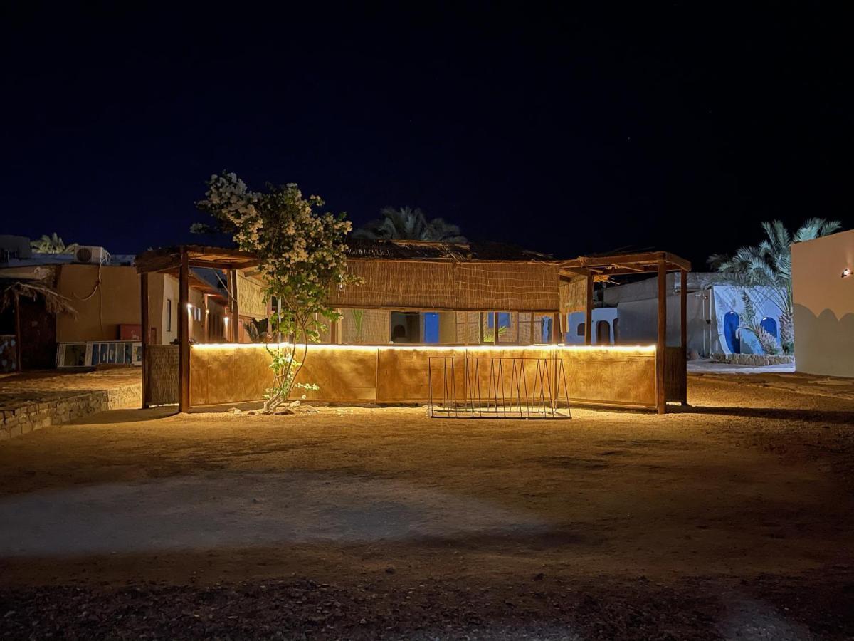 Dolphin Camp Hotel Dahab Bagian luar foto