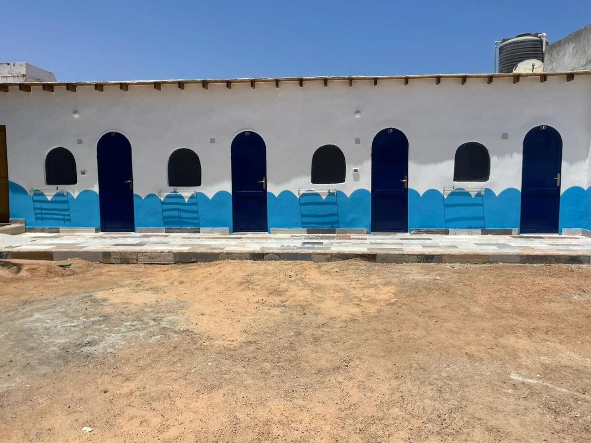 Dolphin Camp Hotel Dahab Bagian luar foto