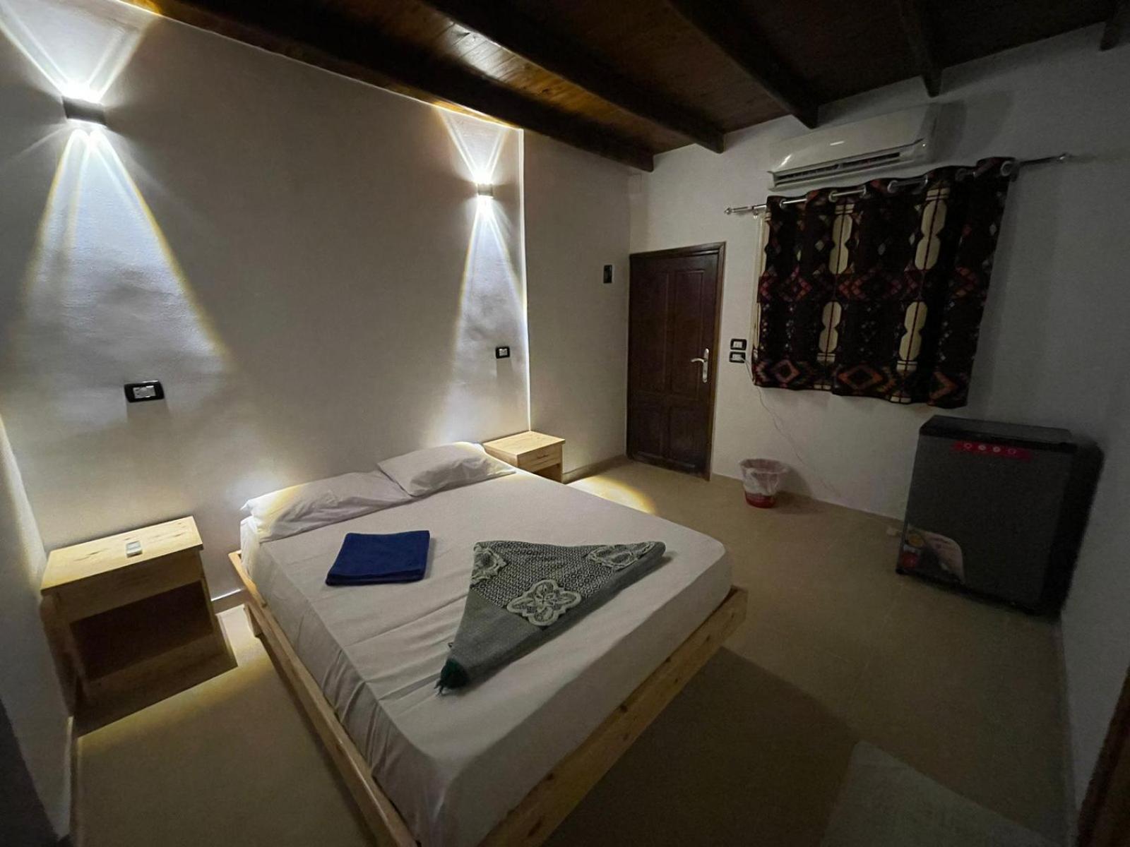Dolphin Camp Hotel Dahab Bagian luar foto
