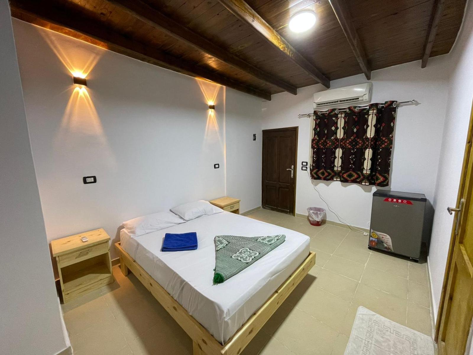 Dolphin Camp Hotel Dahab Bagian luar foto